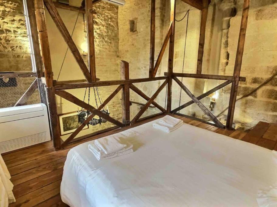 Chez Lydia - Loft Cosy, Depart Canoe A Pied, Proche Pont-Du-Gard Et Uzes Remoulins Bagian luar foto