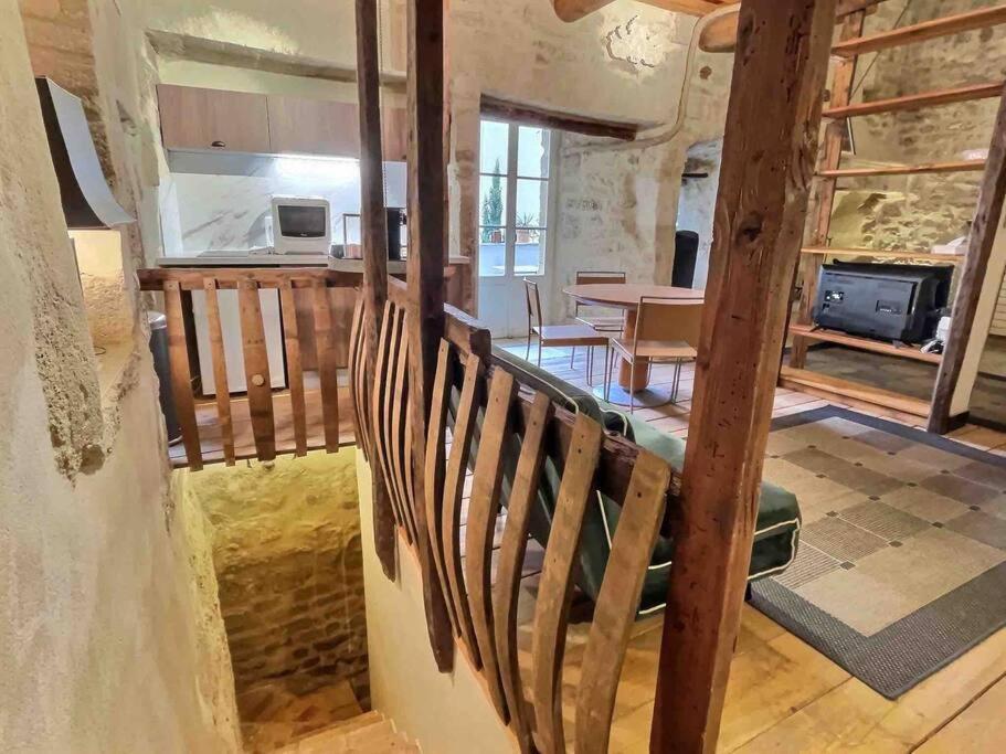 Chez Lydia - Loft Cosy, Depart Canoe A Pied, Proche Pont-Du-Gard Et Uzes Remoulins Bagian luar foto