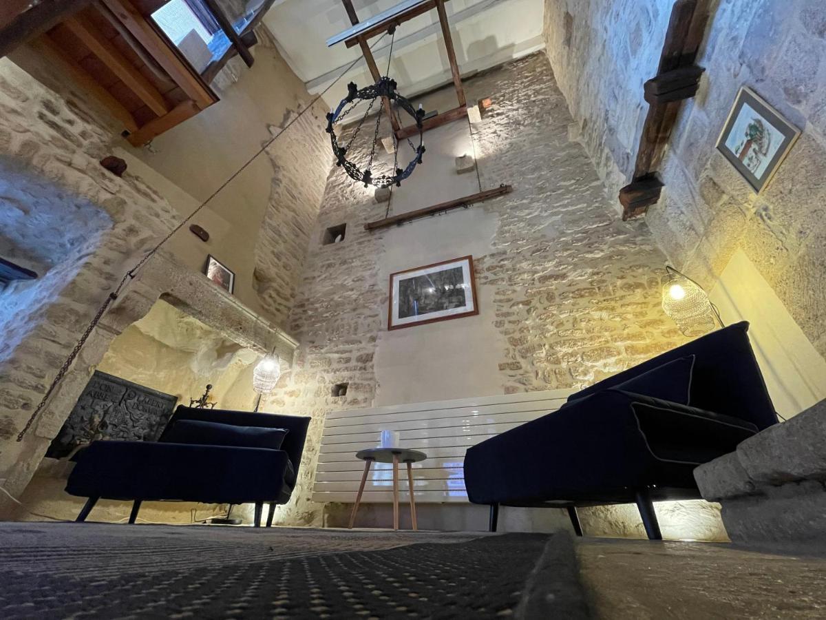 Chez Lydia - Loft Cosy, Depart Canoe A Pied, Proche Pont-Du-Gard Et Uzes Remoulins Bagian luar foto